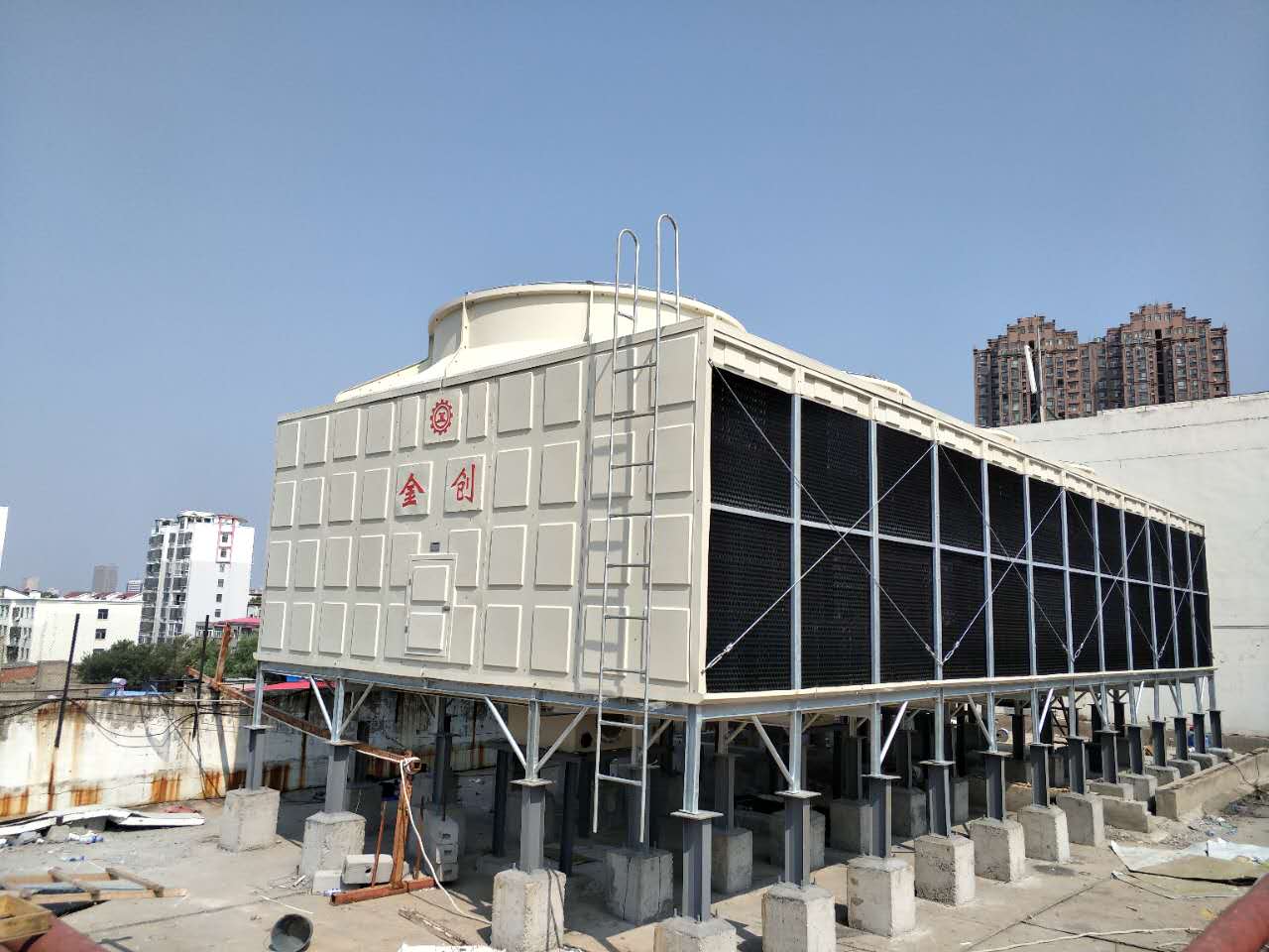 贺大商集团1600T金创横流式冷却塔完美竣工